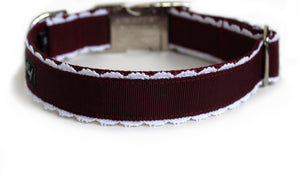 The Back of the Collette Dog Collar in burgundy with white lace trim.