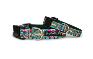 French Flower Shop Dog Collar in green with a photographic image of galvanized pails full of beautiful flowers in front of a flower shop, shown with a small collar.