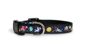 The Outer Space Dog Collar, displaying the pattern repeating itself along the length of the collar.